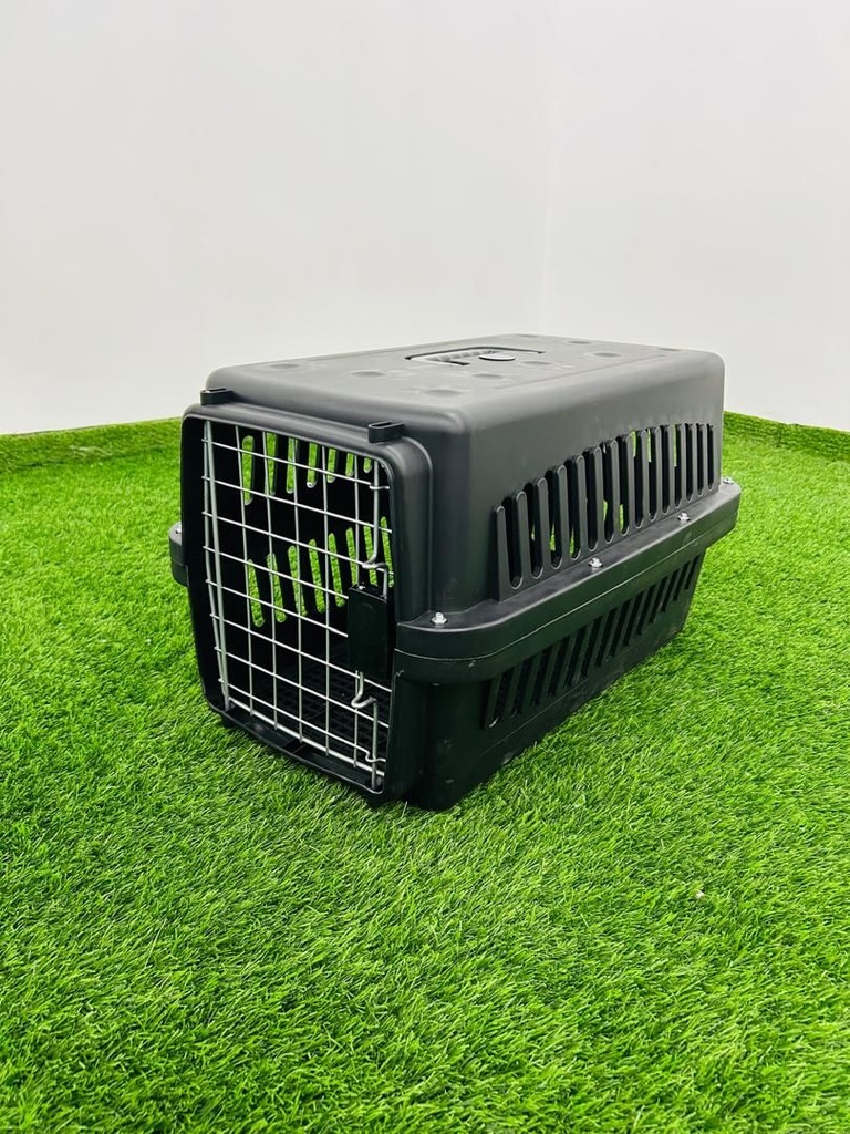 Caja De Viaje Para Mascotas Con Puerta De Hierro Talla M 59cm X 38cm X 35cm Modelo Hh-03
