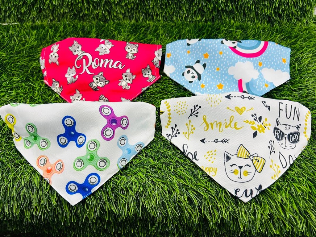 Pañoleta Con Collar Ajustable Talla M Diseños Variados