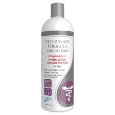 Veterinary Formula Antiparasitario Y Antiseborreico Shampoo Para Perros 16 Oz / 473 Ml