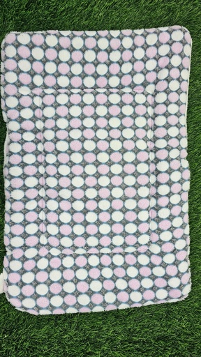 [083] Cama Para Mascotas Color Negra Con Puntos 40cm X 60cm